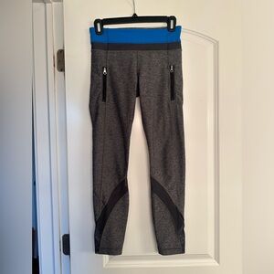 Lululemon Gray Blue Mesh Detail Zipper Pocket
Leggings Size 4